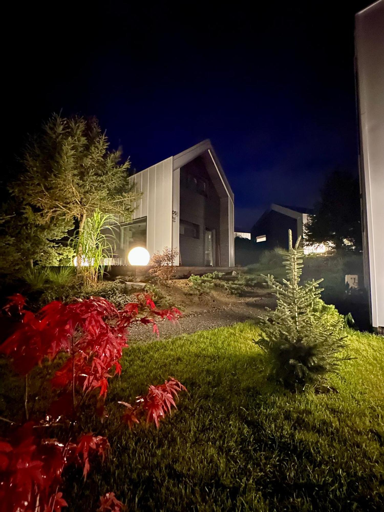 Skarpa Resort 尤斯托尼莫斯基 外观 照片